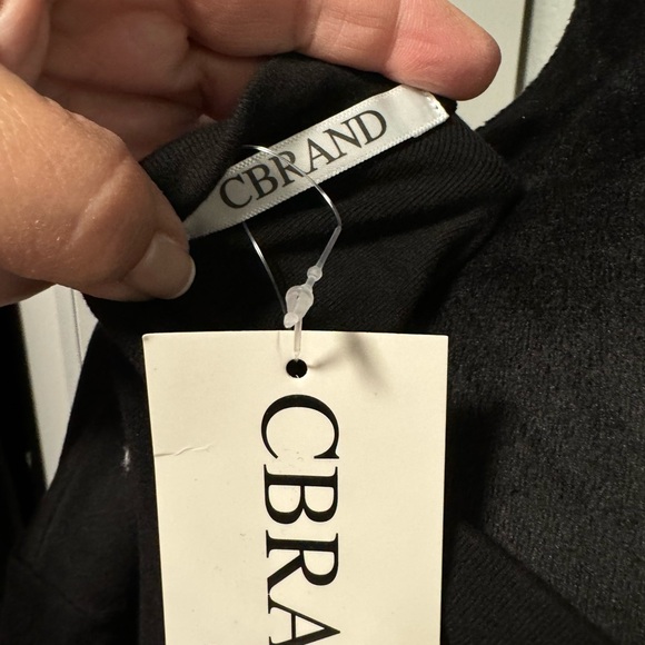 CBRAND Have it Your Way Reversible Top - Black - Picture 3 of 3